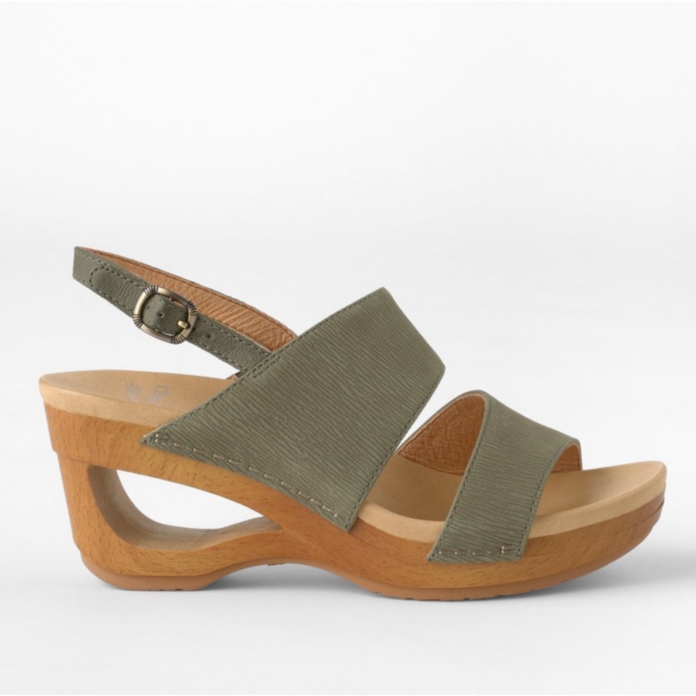 DANSKO, Brand new, never worn, green, nubuck suede clogs, Size 9, 39, sold out
